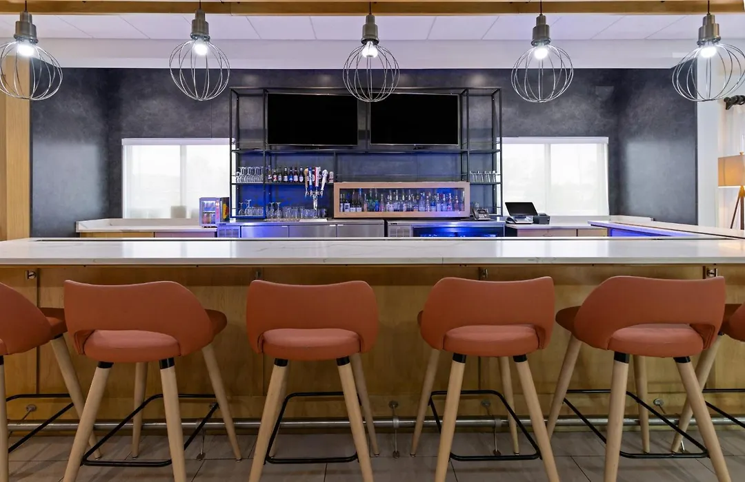 Holiday Inn & Suites - Savannah Airport - Pooler By Ihg-1